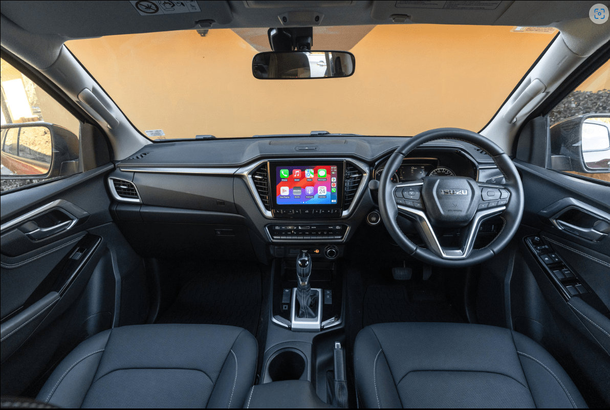 The New Limited-Edition ISUZU D-Max 45 interior