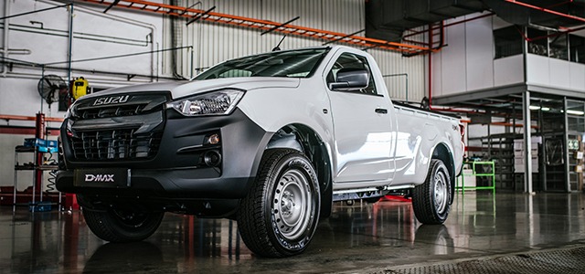 Isuzu D-Max Single Cab side view